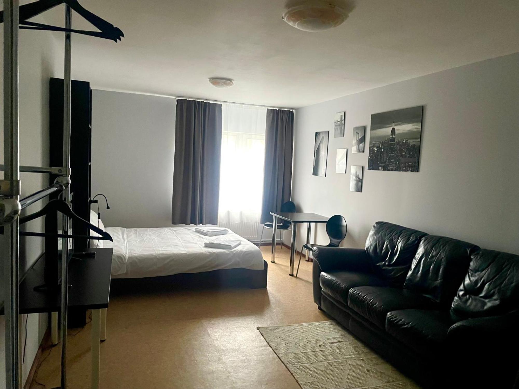 Central Hostel Jelgava Eksteriør billede