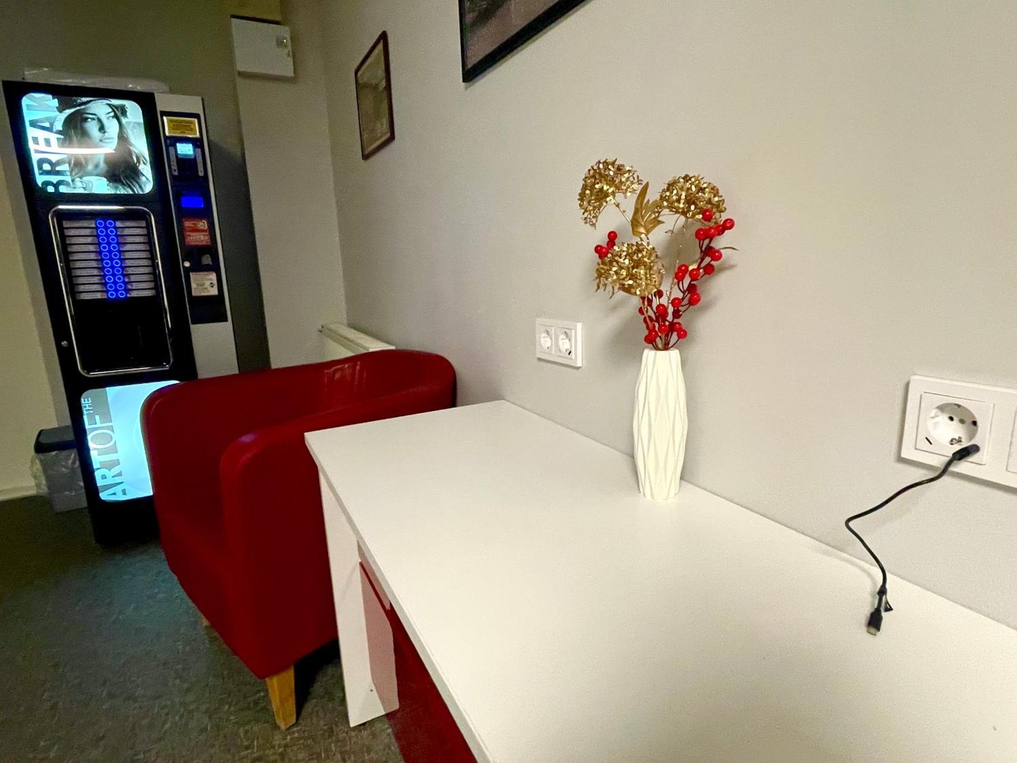 Central Hostel Jelgava Eksteriør billede